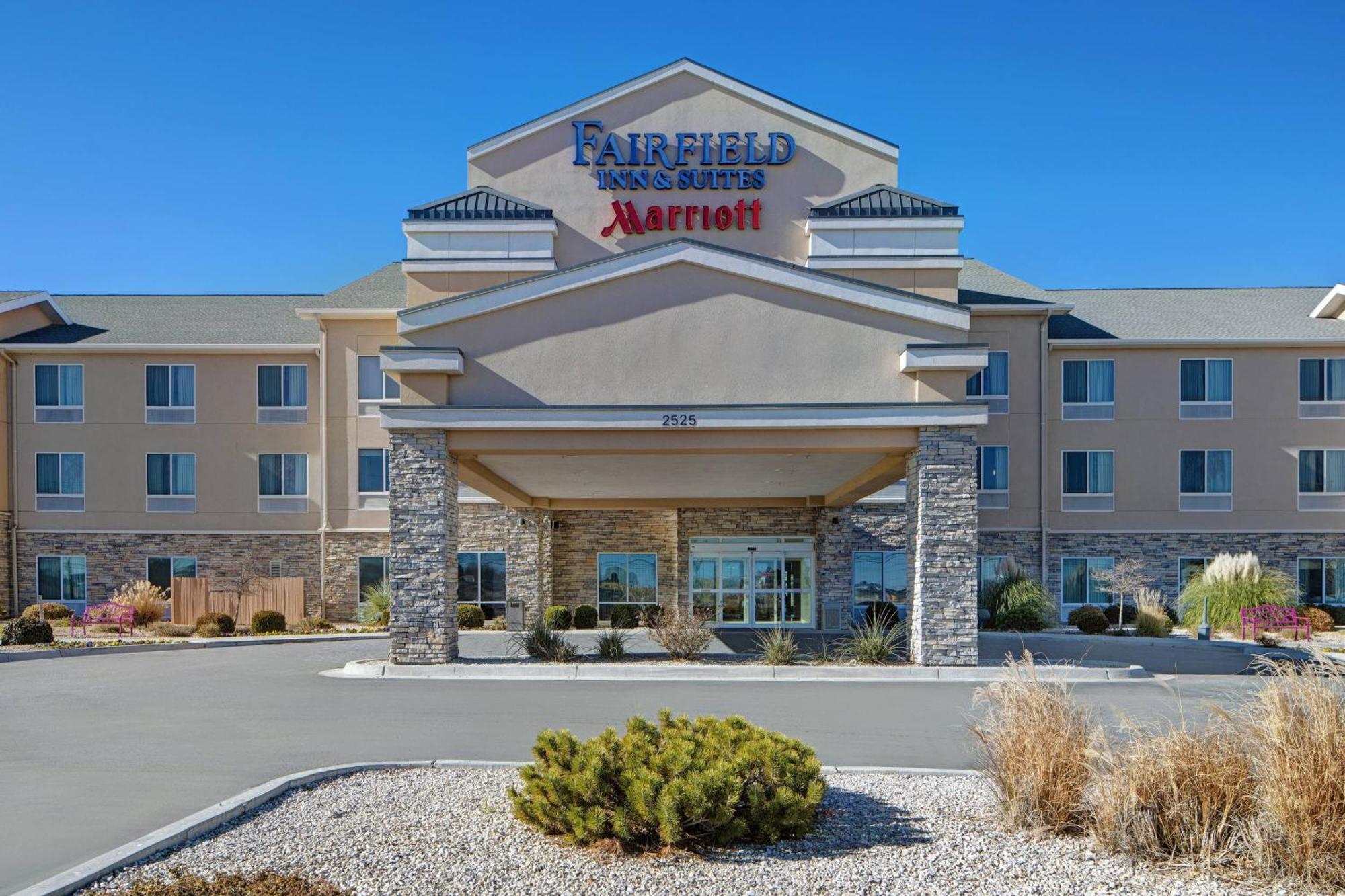 Fairfield Inn And Suites Карлсбад Экстерьер фото