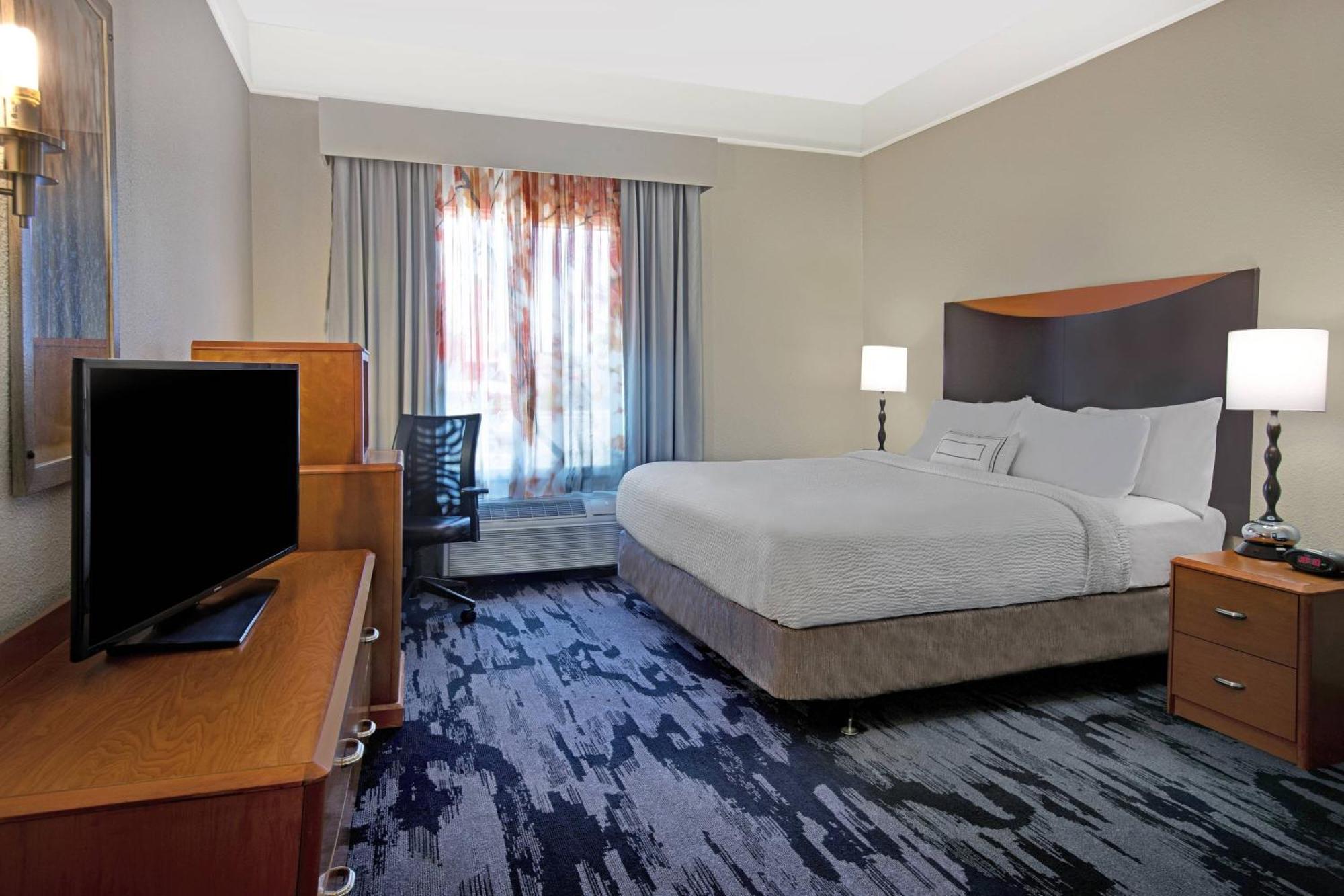 Fairfield Inn And Suites Карлсбад Экстерьер фото